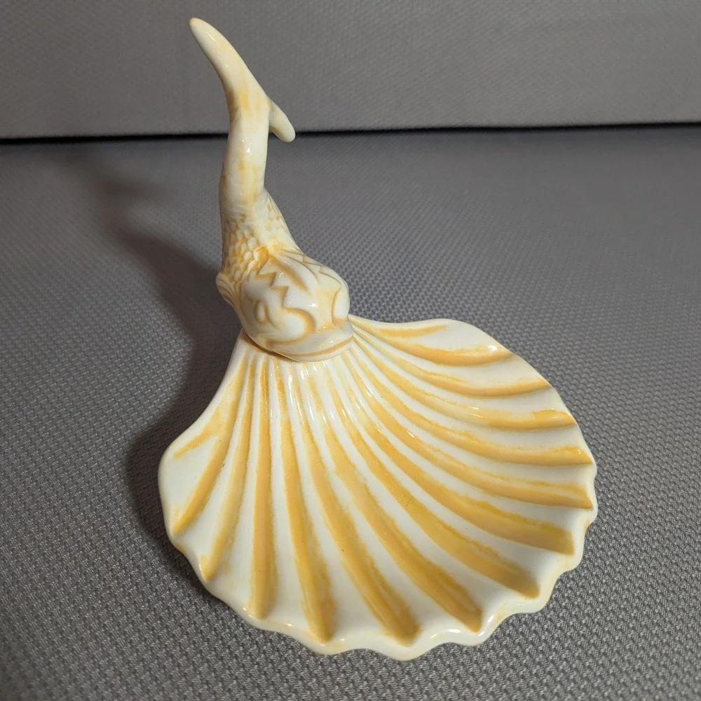 VTG Holland Mold 1974 Signed Ceramic Koi Fish Scallop Shell Soap Trinket Dish